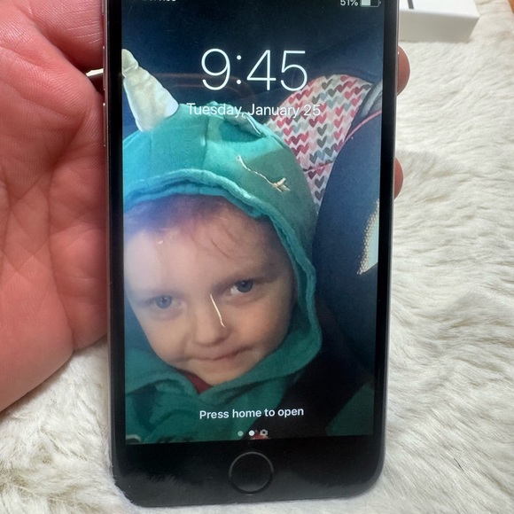 Apple iphone 6 ( previous owner id) - Picture 2 of 5